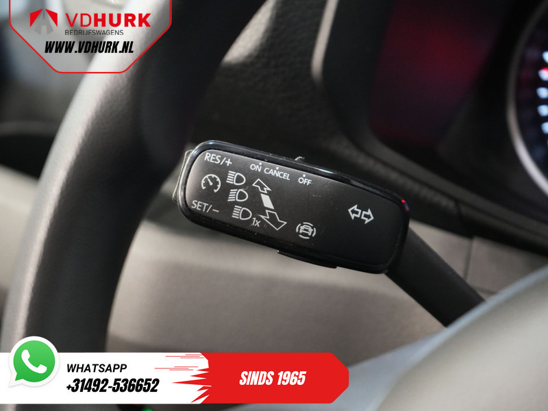 Цельнометаллический фургон Volkswagen Crafter 35 2.0 TDI 140 pk L3H3 BPM VRIJ! 270Gr. Deuren/ Carplay/ Climate/ Camera/ Cruise: фото 19