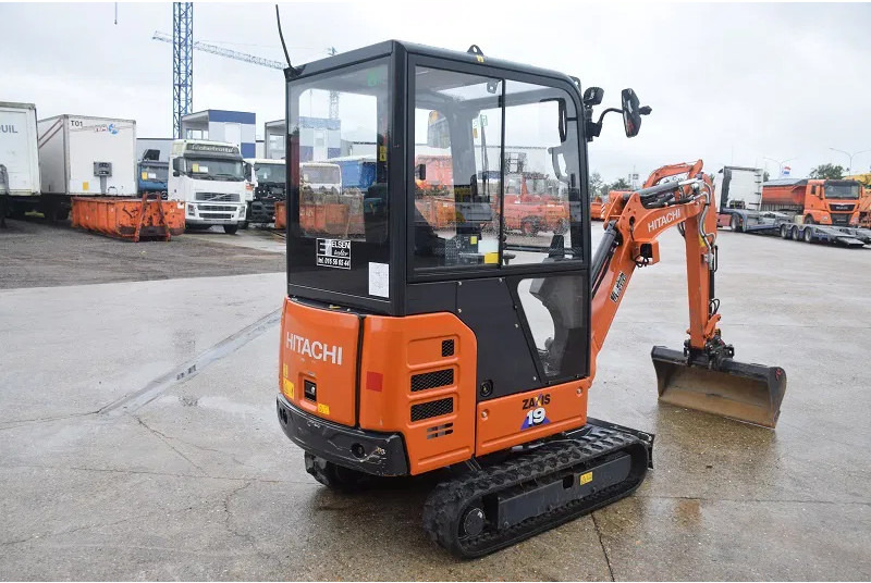 Hitachi ZX19.6 CR - Мини-экскаватор: фото 5 Hitachi ZX19.6 CR - Мини-экскаватор: фото 5