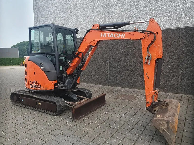 Hitachi ZX33U -5A -CLR - Мини-экскаватор: фото 1 Hitachi ZX33U -5A -CLR - Мини-экскаватор: фото 1