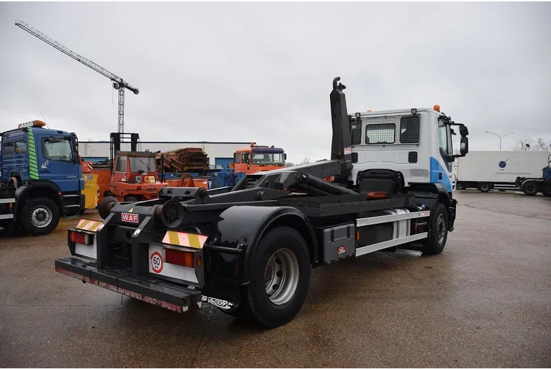 Iveco Stralis 330 - Крюковой мультилифт: фото 5 Iveco Stralis 330 - Крюковой мультилифт: фото 5