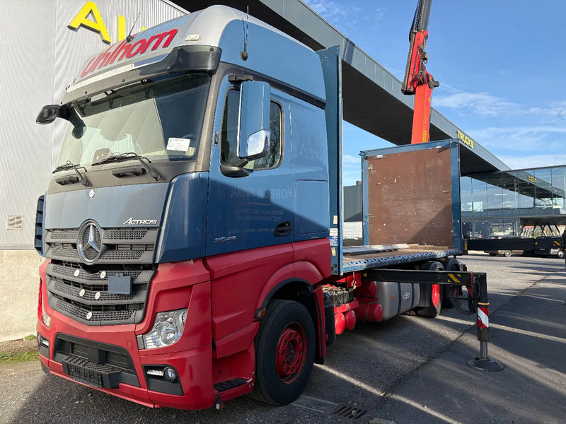 Mercedes-Benz Actros 2548 6X2 + Aanhanger*Palfinger crane*Cruise control*Airco* - Тентованный грузовик, Автоманипулятор: фото 1 Mercedes-Benz Actros 2548 6X2 + Aanhanger*Palfinger crane*Cruise control*Airco* - Тентованный грузовик, Автоманипулятор: фото 1