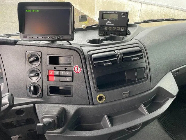 Mercedes-Benz Atego 1221 *Cruise control*Bluetooth*Elektrisch verstelbare en verwarmde spiegels - Рефрижератор: фото 4 Mercedes-Benz Atego 1221 *Cruise control*Bluetooth*Elektrisch verstelbare en verwarmde spiegels - Рефрижератор: фото 4