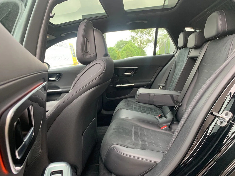 Mercedes-Benz C-Klasse 300*Parktronic*Thermatic*Distronic*Rijstrookassistent*Panoramische dak* - Легковой автомобиль: фото 5 Mercedes-Benz C-Klasse 300*Parktronic*Thermatic*Distronic*Rijstrookassistent*Panoramische dak* - Легковой автомобиль: фото 5