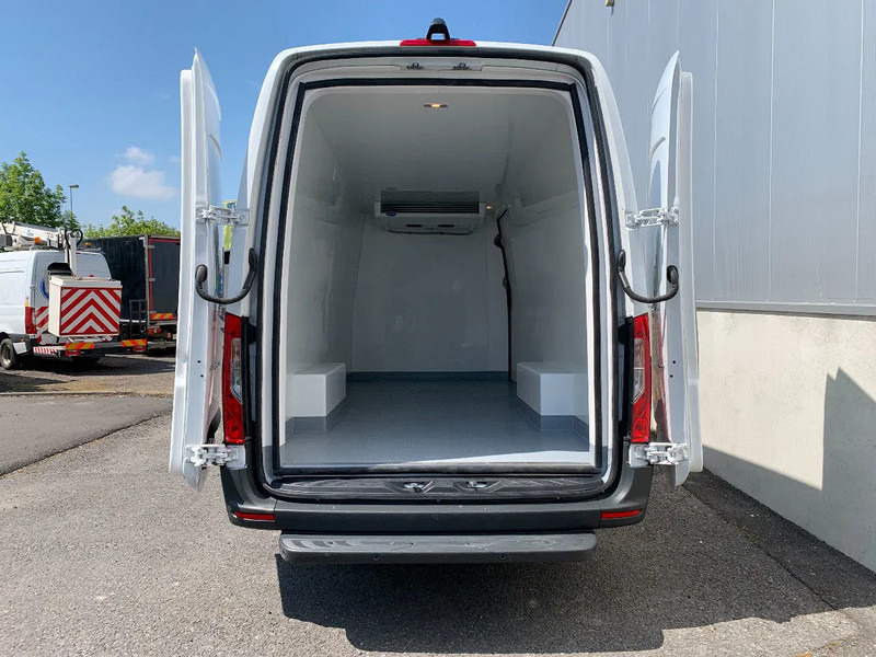 Фургон-рефрижератор Mercedes-Benz Sprinter 315 L3H2*NEW Carrier xarios 350 -18°C*achteruitrijcamera*navigatie*zetelverwarming*360° camera*: фото 11