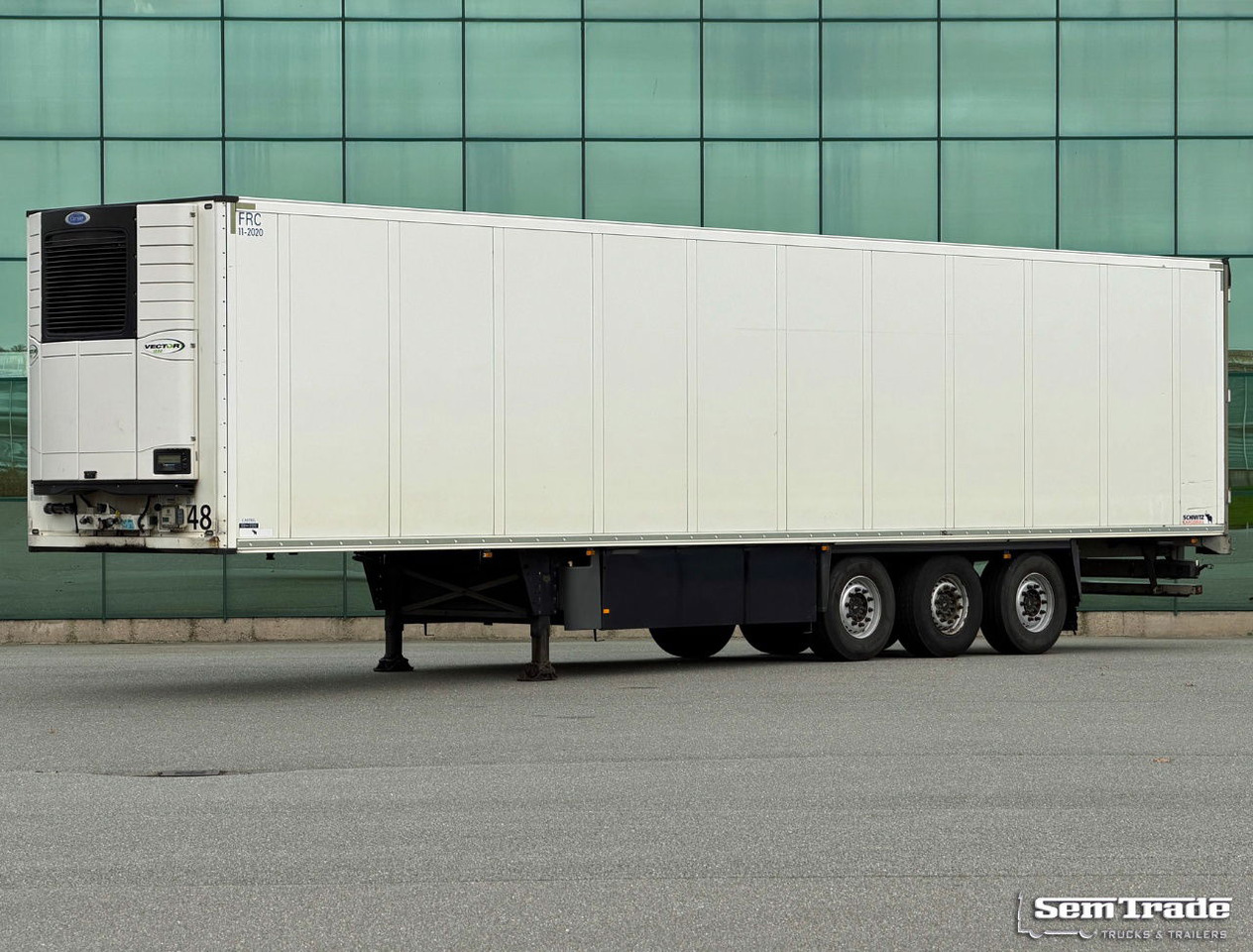 Schmitz Cargobull SCBS3B Carrier Vector 1550 With 5210 Engine Hours Disc Brakes Belgium-Trailer - Полуприцеп-рефрижератор: фото 1 Schmitz Cargobull SCBS3B Carrier Vector 1550 With 5210 Engine Hours Disc Brakes Belgium-Trailer - Полуприцеп-рефрижератор: фото 1