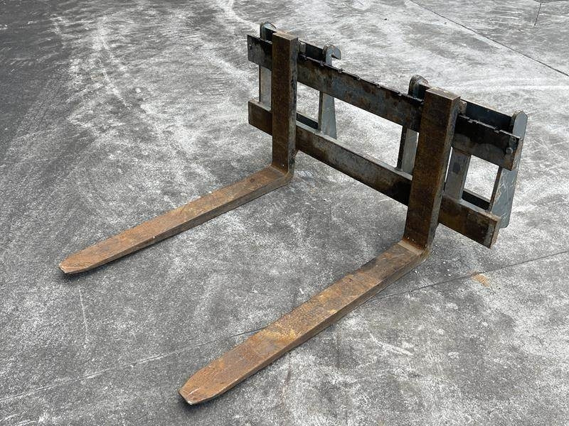 Bobcat S 450 - Колёсный погрузчик: фото 2 Bobcat S 450 - Колёсный погрузчик: фото 2