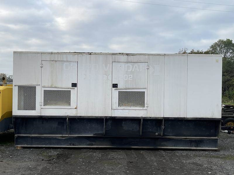 Cat C 18 - 700 - Электрогенератор: фото 1 Cat C 18 - 700 - Электрогенератор: фото 1