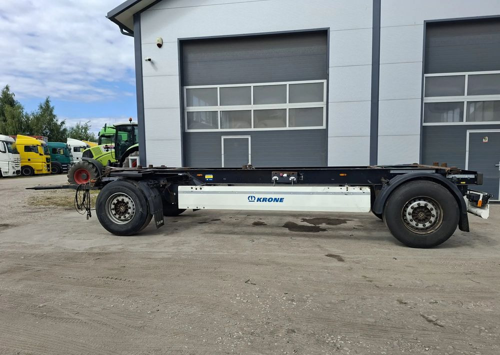 Krone BDF przyczepa - Прицеп-контейнеровоз/ Сменный кузов: фото 2 Krone BDF przyczepa - Прицеп-контейнеровоз/ Сменный кузов: фото 2