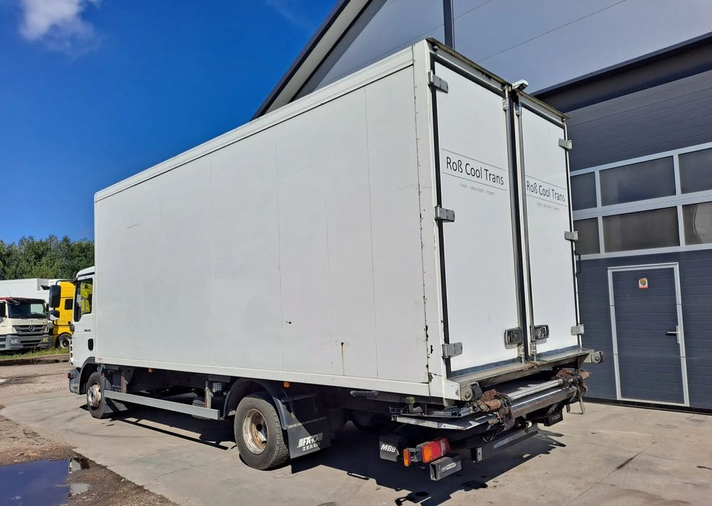 Рефрижератор MAN TGL 12.220 Chłodnia agregat WKD-II SR: фото 10 Рефрижератор MAN TGL 12.220 Chłodnia agregat WKD-II SR: фото 10