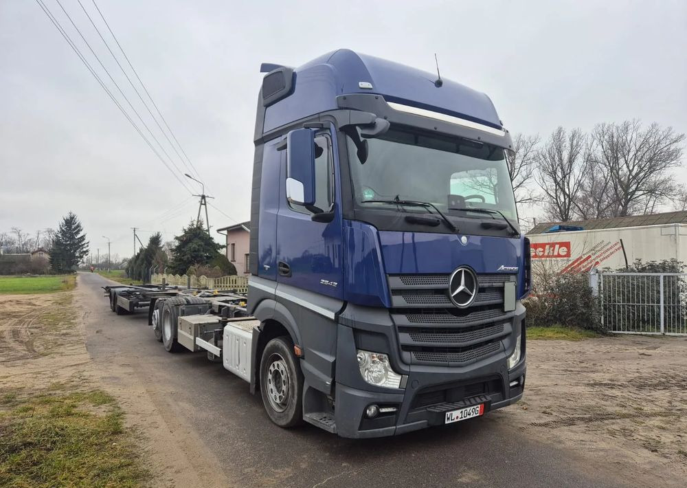 Mercedes-Benz Actros 2542 JUMBO Zestaw Euro 6 - Грузовик-шасси: фото 2 Mercedes-Benz Actros 2542 JUMBO Zestaw Euro 6 - Грузовик-шасси: фото 2