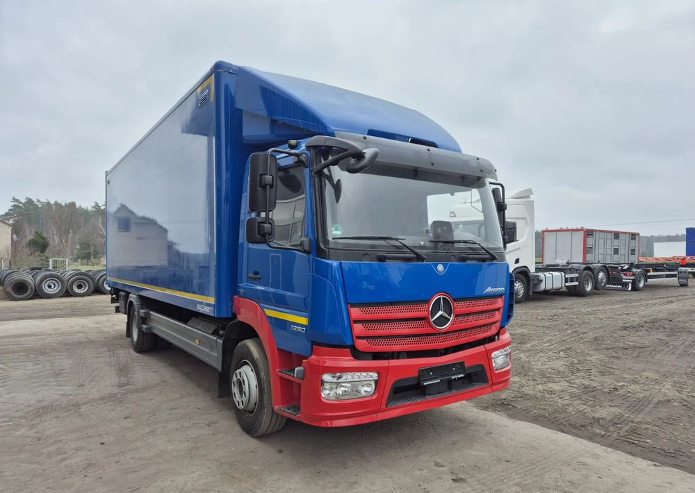 Mercedes-Benz Atego 1330 Euro 6 - Грузовик с закрытым кузовом: фото 2 Mercedes-Benz Atego 1330 Euro 6 - Грузовик с закрытым кузовом: фото 2