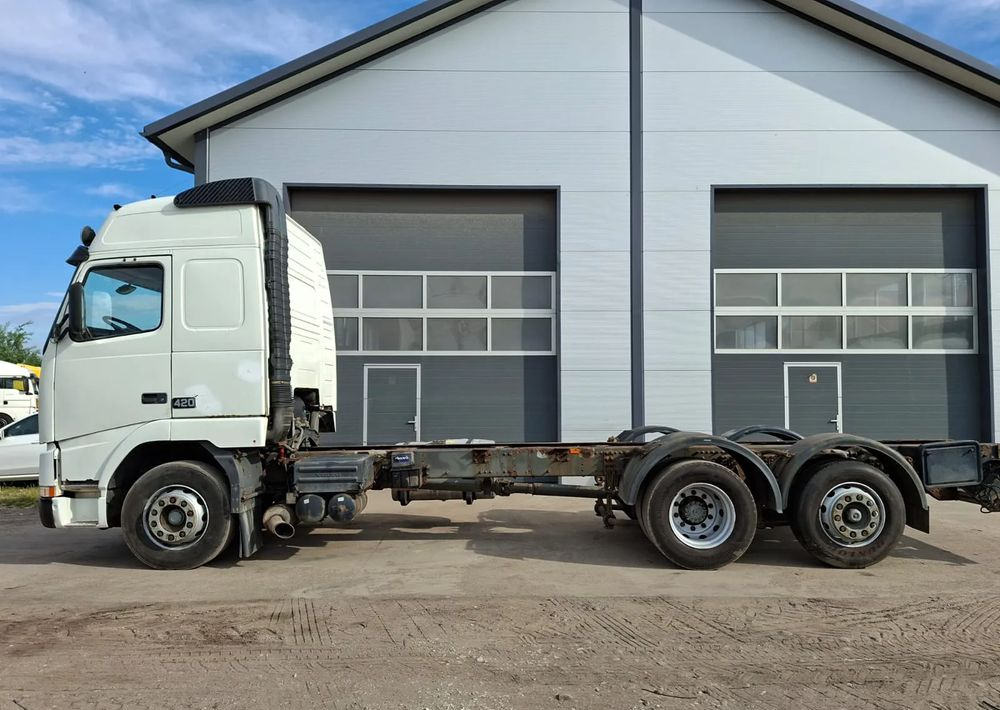 Volvo FH 420 6x2 - Грузовик-шасси: фото 3 Volvo FH 420 6x2 - Грузовик-шасси: фото 3