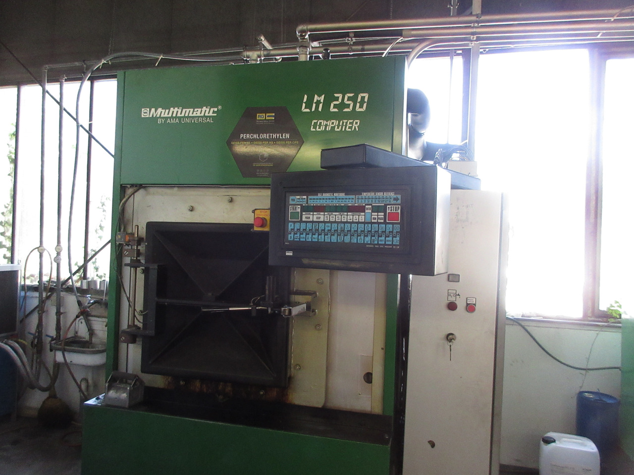 AMA Universal Multimatic LM 250 Computer Entfettungsanlage mit PER Perchlorethylen - Станок: фото 3 AMA Universal Multimatic LM 250 Computer Entfettungsanlage mit PER Perchlorethylen - Станок: фото 3