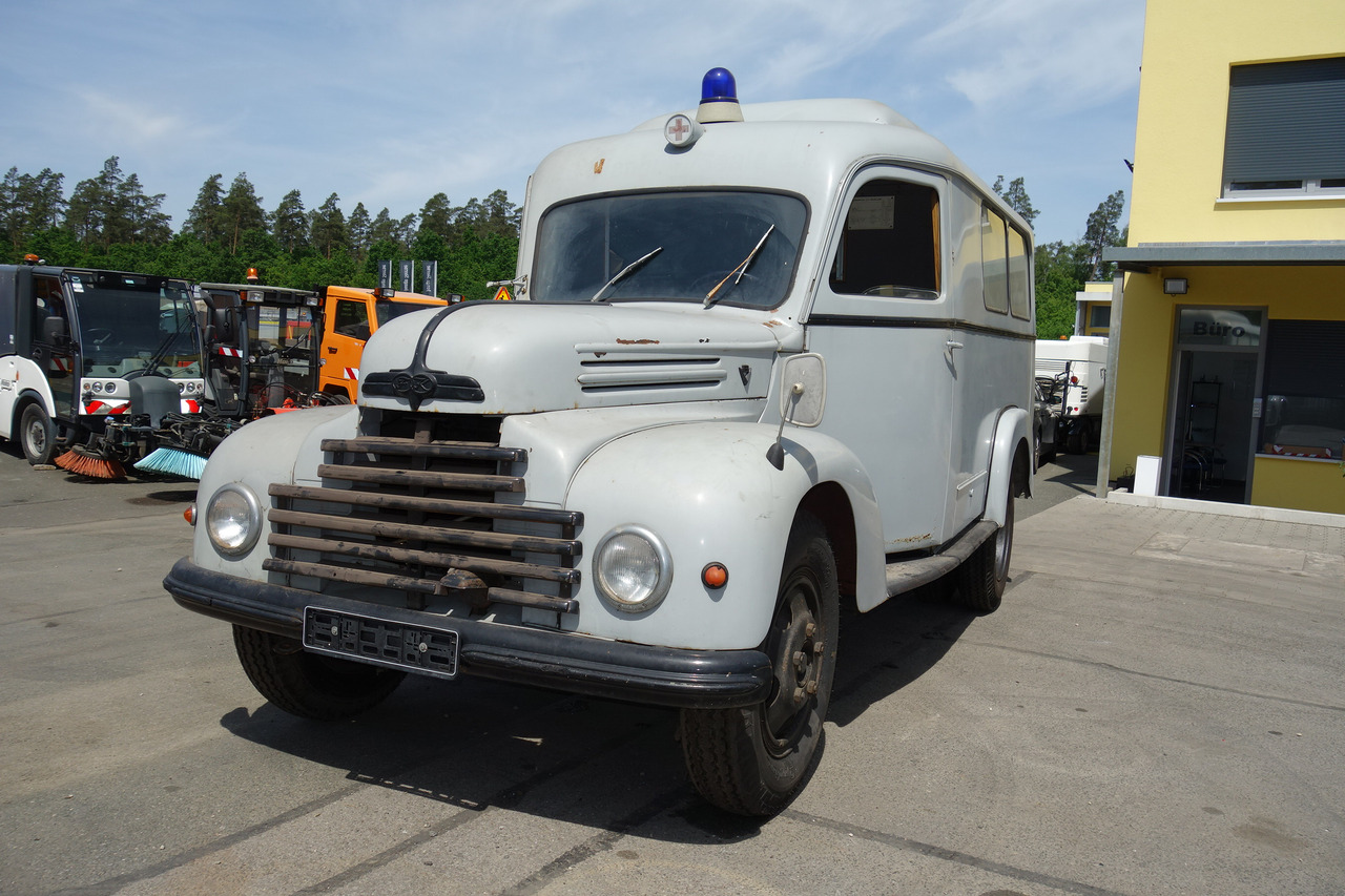 FORD Ford FK 3500 V8 mit H-Kennzeichen Oldtimer - Машина скорой помощи: фото 1 FORD Ford FK 3500 V8 mit H-Kennzeichen Oldtimer - Машина скорой помощи: фото 1