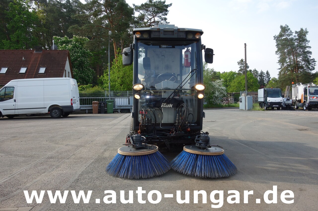 Hako CityMaster CM 1250 Baujahr 2014 Kehrmaschine 4x4 - Подметально-уборочная машина: фото 2 Hako CityMaster CM 1250 Baujahr 2014 Kehrmaschine 4x4 - Подметально-уборочная машина: фото 2