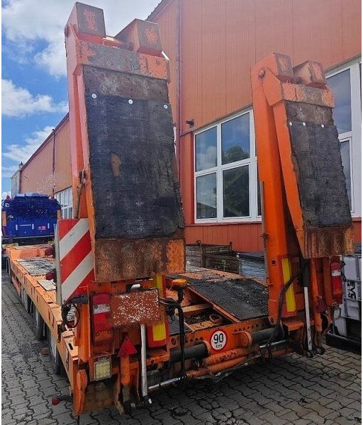 Goldhofer Möslein - Низкорамный прицеп: фото 1 Goldhofer Möslein - Низкорамный прицеп: фото 1