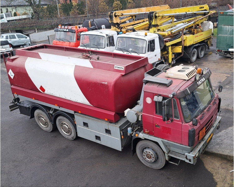 Tatra 6x6 T815 ADR 17m3 - Грузовик-цистерна: фото 1 Tatra 6x6 T815 ADR 17m3 - Грузовик-цистерна: фото 1