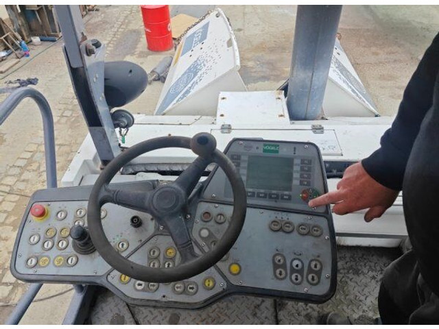 Vögele Super 1303-2 - Асфальтоукладчик: фото 4 Vögele Super 1303-2 - Асфальтоукладчик: фото 4