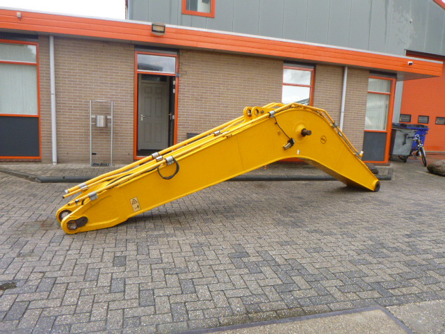 JCB JS220LC + ( JS200 & JS210) - Стрела для Экскаваторов: фото 1 JCB JS220LC + ( JS200 & JS210) - Стрела для Экскаваторов: фото 1