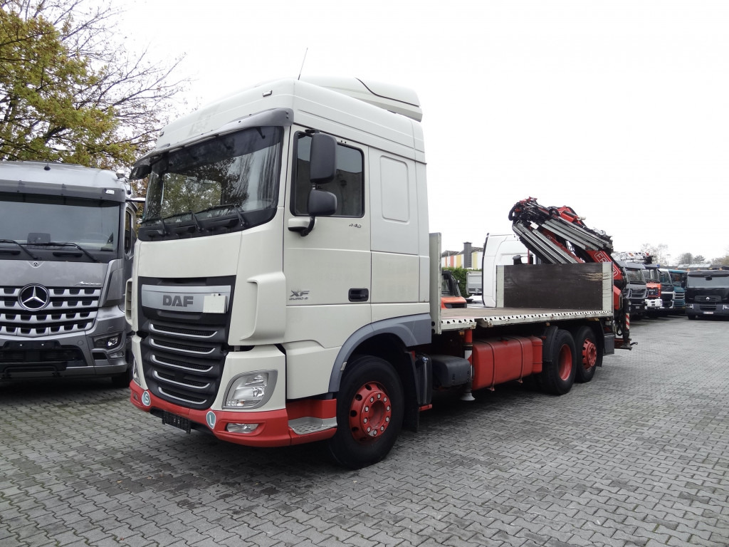 Daf XF440 6X2 Fassi 235 mit Jib bis 24.50 Meter - Автоманипулятор, Грузовик бортовой/ Платформа: фото 1 Daf XF440 6X2 Fassi 235 mit Jib bis 24.50 Meter - Автоманипулятор, Грузовик бортовой/ Платформа: фото 1