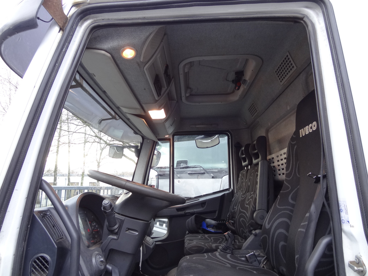 Iveco EuroCargo 120E25 Fassi F38 - Автоманипулятор, Грузовик бортовой/ Платформа: фото 3 Iveco EuroCargo 120E25 Fassi F38 - Автоманипулятор, Грузовик бортовой/ Платформа: фото 3