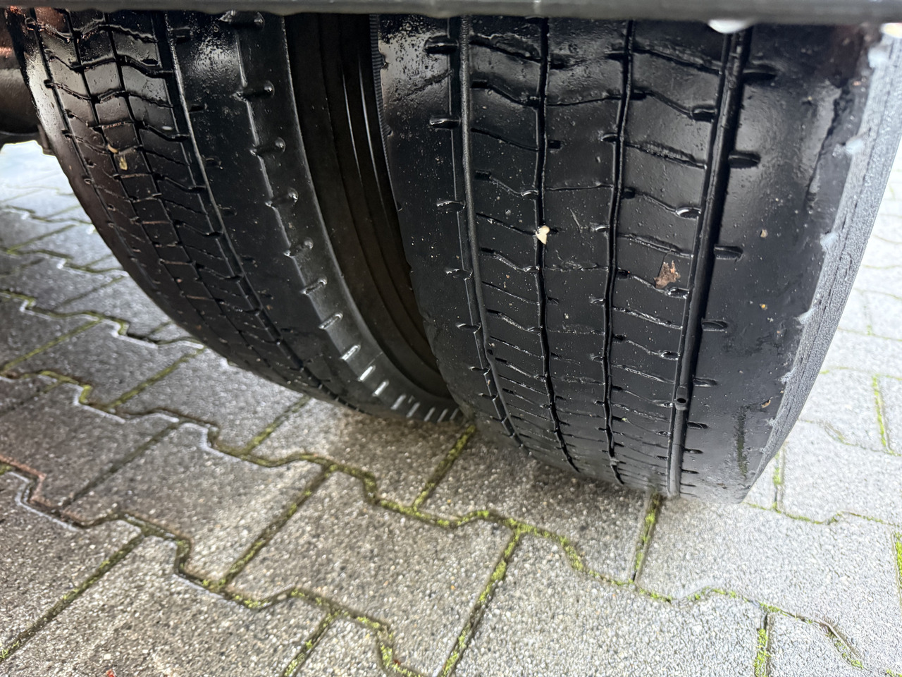 Iveco EuroCargo 80E22 Kran HMF 735 bis 15 Meter - Автоманипулятор, Грузовик бортовой/ Платформа: фото 2 Iveco EuroCargo 80E22 Kran HMF 735 bis 15 Meter - Автоманипулятор, Грузовик бортовой/ Платформа: фото 2