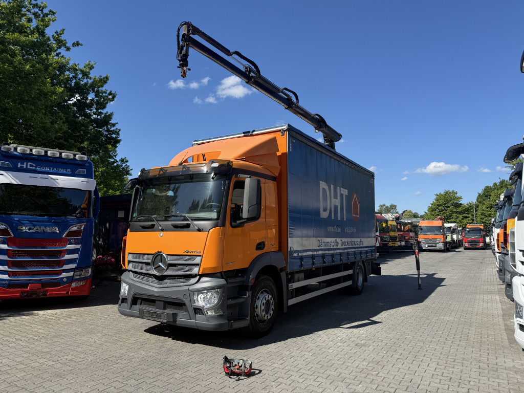 Mercedes-Benz Actros 1827 Kran Palfinger PK 9002 - Автоманипулятор, Тентованный грузовик: фото 1 Mercedes-Benz Actros 1827 Kran Palfinger PK 9002 - Автоманипулятор, Тентованный грузовик: фото 1