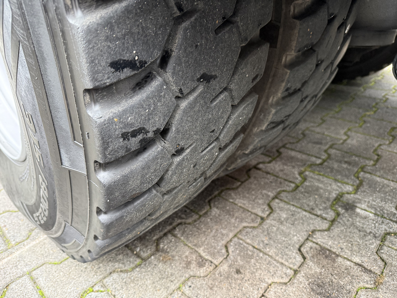 Mercedes-Benz Actros 2548 LS 6X2 Kran HMF 3220 bis 16 Meter - Автоманипулятор, Тягач: фото 4 Mercedes-Benz Actros 2548 LS 6X2 Kran HMF 3220 bis 16 Meter - Автоманипулятор, Тягач: фото 4