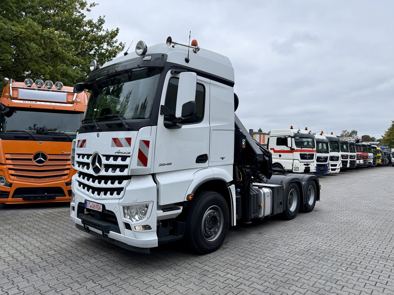 Mercedes-Benz Arocs 2648 LS 6X4 Kran Hiab X-HiPro 302 - Автоманипулятор, Тягач: фото 1 Mercedes-Benz Arocs 2648 LS 6X4 Kran Hiab X-HiPro 302 - Автоманипулятор, Тягач: фото 1