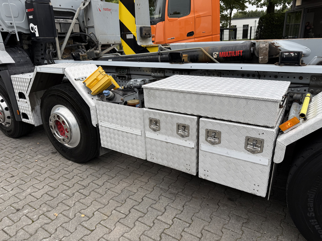 Mercedes-Benz Arocs 3245 K 8X4 Haken - Крюковой мультилифт: фото 3 Mercedes-Benz Arocs 3245 K 8X4 Haken - Крюковой мультилифт: фото 3