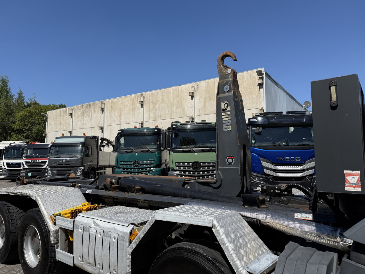 Mercedes-Benz Arocs 3245 K 8X4 Haken - Крюковой мультилифт: фото 2 Mercedes-Benz Arocs 3245 K 8X4 Haken - Крюковой мультилифт: фото 2