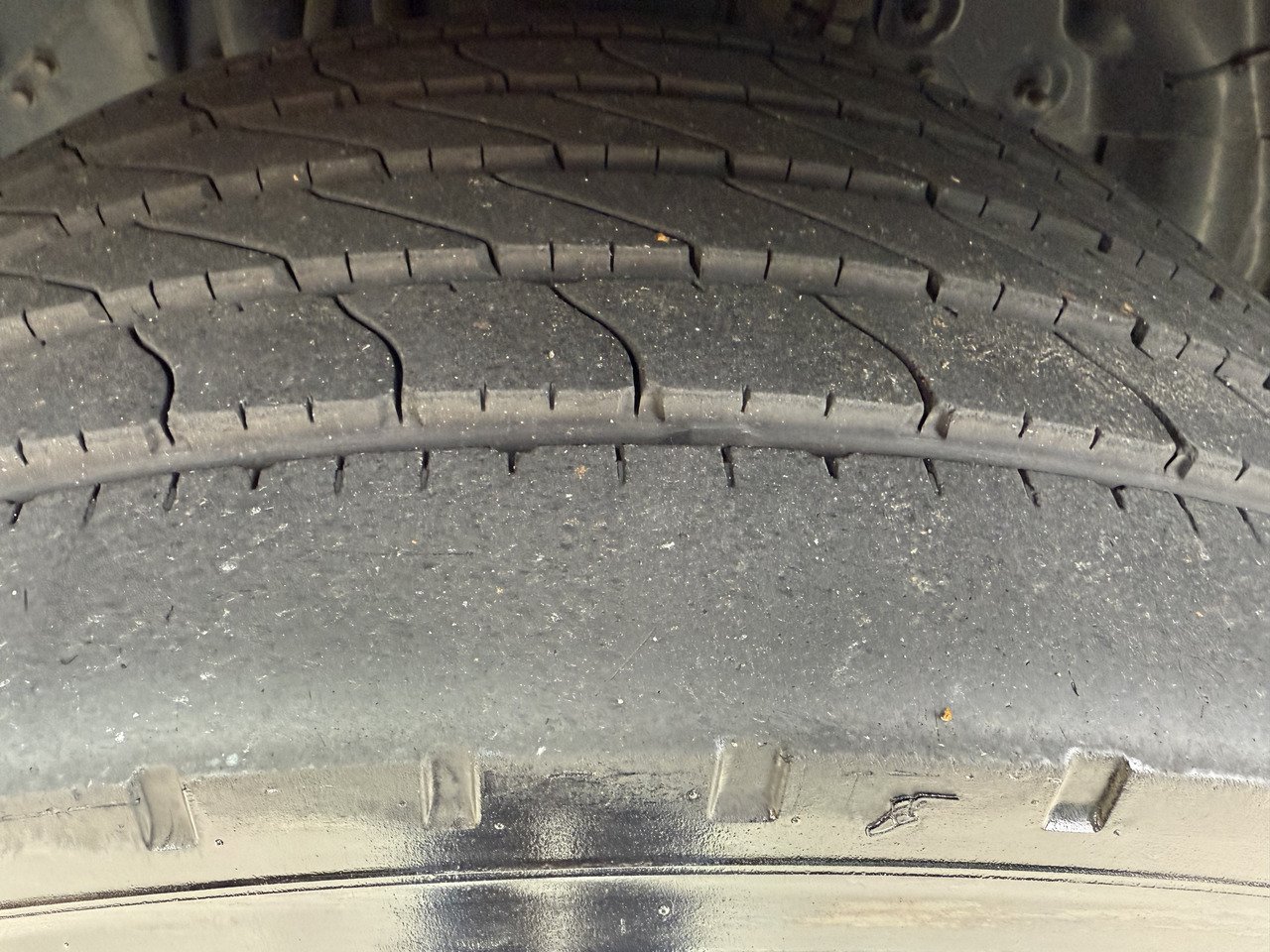 Scania P410 4X2 Palfinger PK 13001 - Автоманипулятор: фото 2 Scania P410 4X2 Palfinger PK 13001 - Автоманипулятор: фото 2