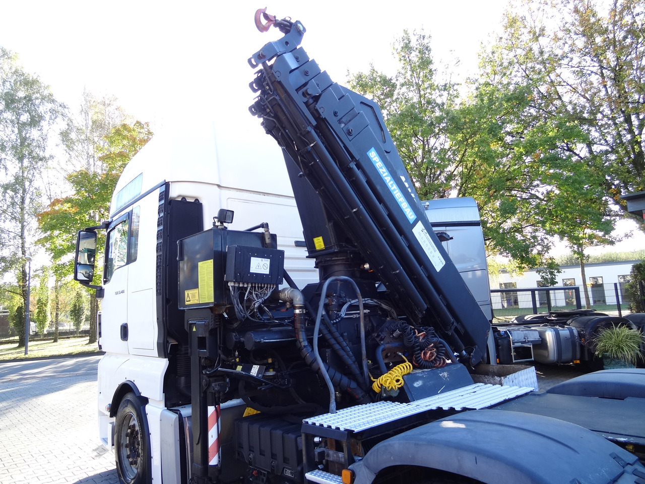 MAN TGX 33.480 6X4 Kran MKG 381 bis 20 Meter - Тягач: фото 5 MAN TGX 33.480 6X4 Kran MKG 381 bis 20 Meter - Тягач: фото 5