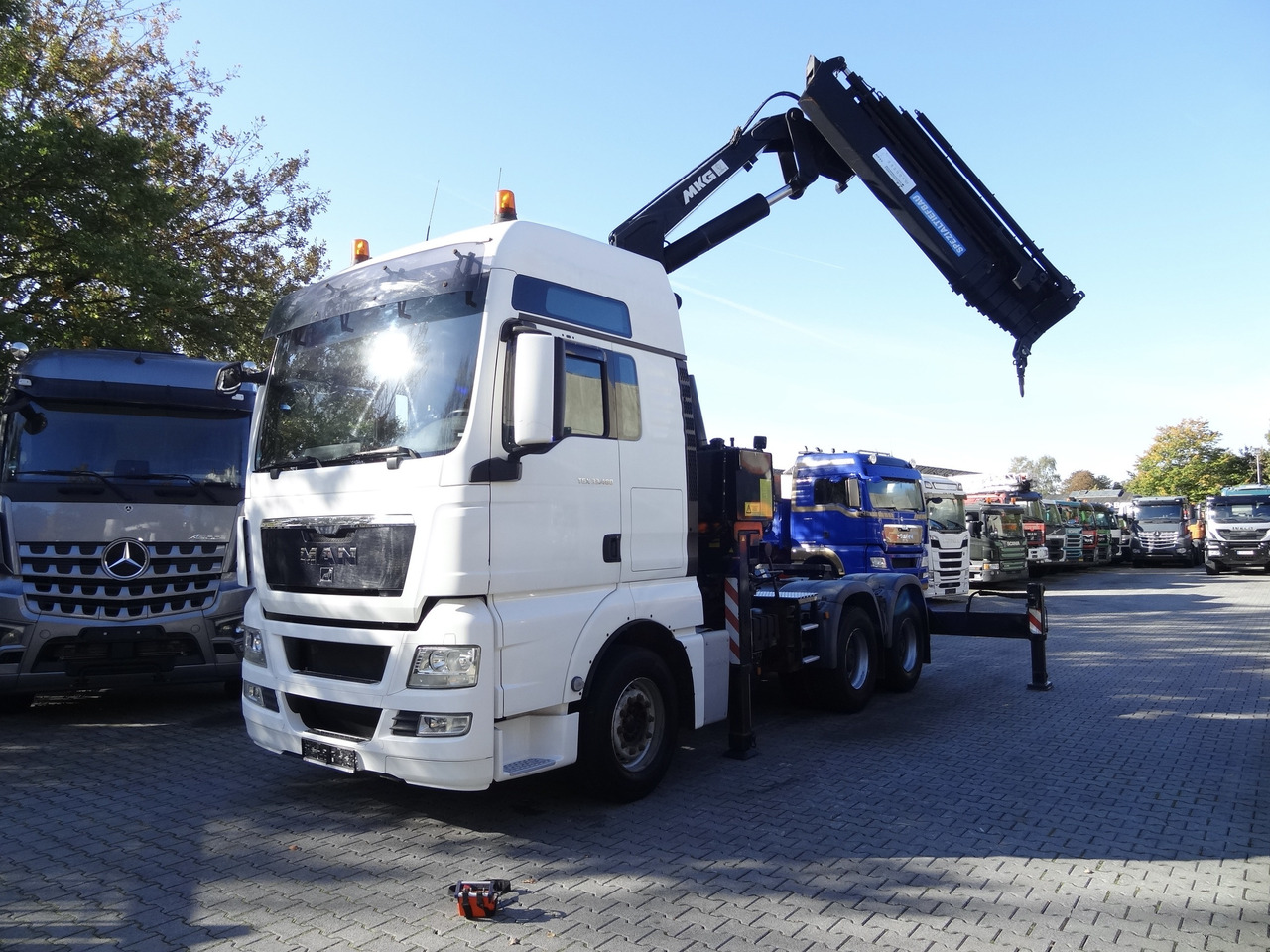 MAN TGX 33.480 6X4 Kran MKG 381 bis 20 Meter - Тягач: фото 1 MAN TGX 33.480 6X4 Kran MKG 381 bis 20 Meter - Тягач: фото 1