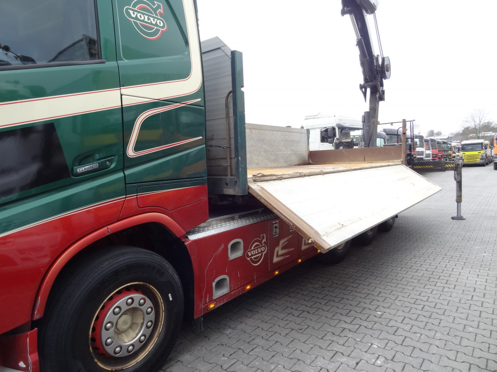 Volvo FH540 8X4 Kipper mit Kran Hiab 244-5 - Автоманипулятор, Самосвал: фото 2 Volvo FH540 8X4 Kipper mit Kran Hiab 244-5 - Автоманипулятор, Самосвал: фото 2