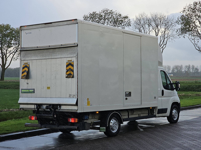 Citroën Jumper 2.0 Bakwagen Laadklep! - Фургон с закрытым кузовом: фото 3 Citroën Jumper 2.0 Bakwagen Laadklep! - Фургон с закрытым кузовом: фото 3