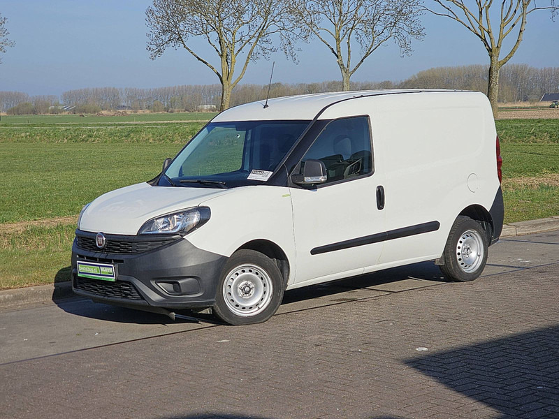 Fiat Doblò 1.3 L1 Airco Euro6 NAP! - Фургон с закрытым кузовом: фото 2 Fiat Doblò 1.3 L1 Airco Euro6 NAP! - Фургон с закрытым кузовом: фото 2