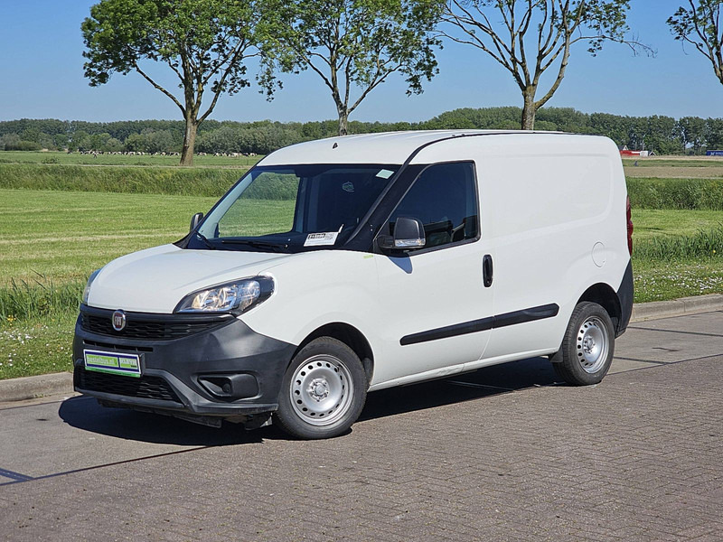 Fiat Doblò CARGO 1.6 L1 NL-Auto Trekhaak - Легковой фургон: фото 2 Fiat Doblò CARGO 1.6 L1 NL-Auto Trekhaak - Легковой фургон: фото 2