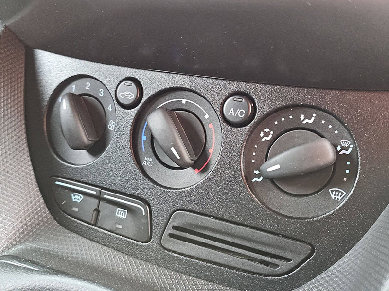 Ford Transit Connect  L1 Navi 3-Zits Euro6 в лизинг Ford Transit Connect  L1 Navi 3-Zits Euro6: фото 12