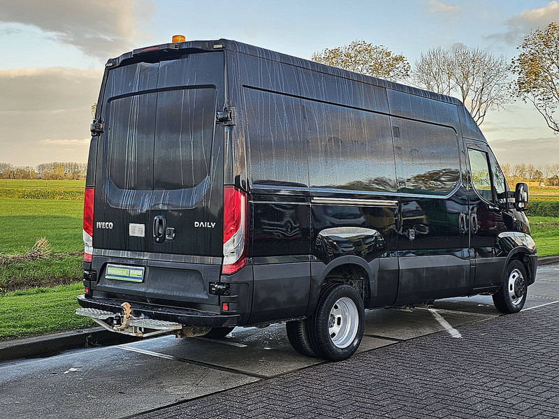 Iveco Daily 35C18 L2H2 3.0Ltr AC Euro6 - Цельнометаллический фургон: фото 3 Iveco Daily 35C18 L2H2 3.0Ltr AC Euro6 - Цельнометаллический фургон: фото 3