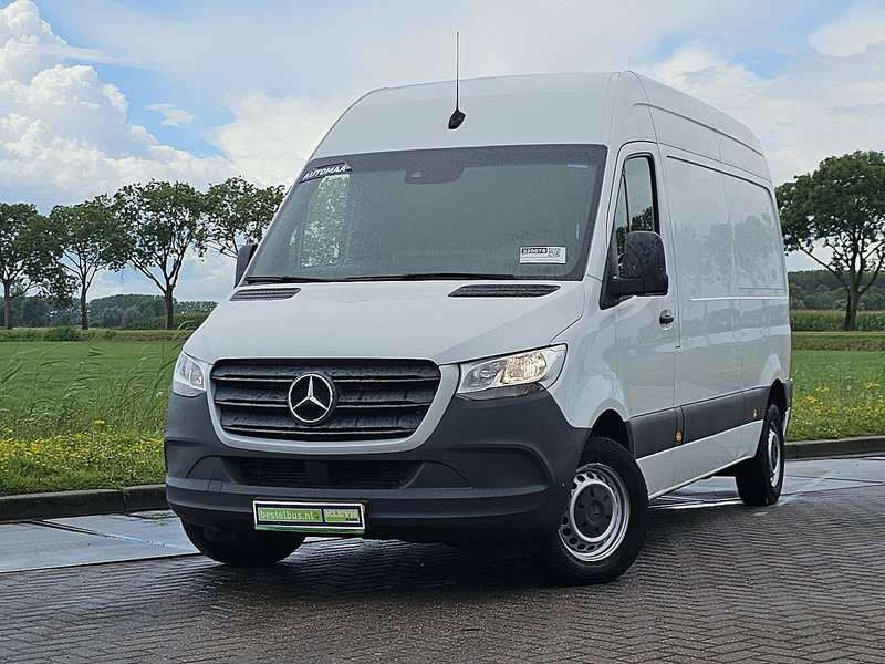 Mercedes-Benz Sprinter 211 L2H2 Mbux Automaat! - Легковой фургон: фото 1 Mercedes-Benz Sprinter 211 L2H2 Mbux Automaat! - Легковой фургон: фото 1