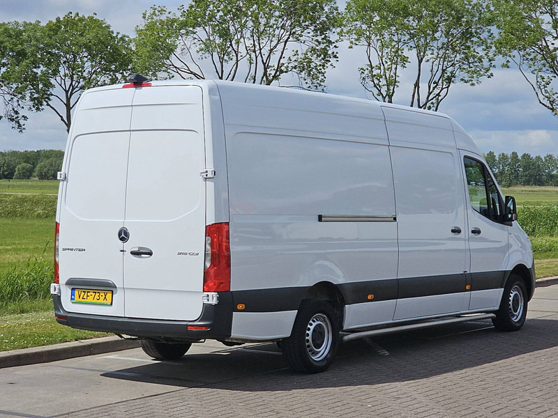 Mercedes-Benz Sprinter 315 L3H2 3.5T-AHG Autom! - Цельнометаллический фургон: фото 3 Mercedes-Benz Sprinter 315 L3H2 3.5T-AHG Autom! - Цельнометаллический фургон: фото 3