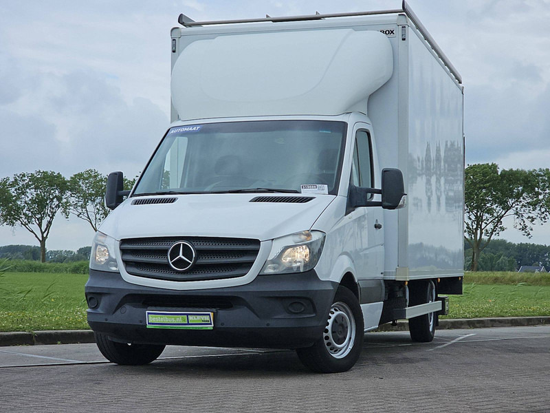 Mercedes-Benz Sprinter 316 Bakwagen Laadklep! - Фургон с закрытым кузовом: фото 1 Mercedes-Benz Sprinter 316 Bakwagen Laadklep! - Фургон с закрытым кузовом: фото 1