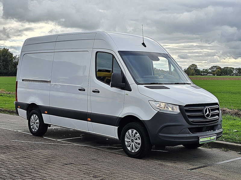 Mercedes-Benz Sprinter 317 L2H2 Mbux Trekhaak ! - Цельнометаллический фургон: фото 5 Mercedes-Benz Sprinter 317 L2H2 Mbux Trekhaak ! - Цельнометаллический фургон: фото 5