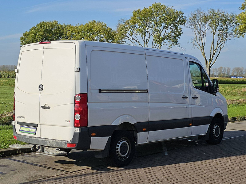 Volkswagen Crafter 35 2.0 L2H1 3.5T-Trekhaak ! - Цельнометаллический фургон: фото 3 Volkswagen Crafter 35 2.0 L2H1 3.5T-Trekhaak ! - Цельнометаллический фургон: фото 3