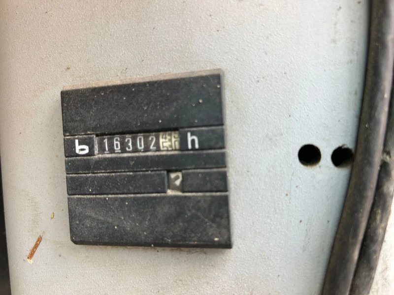 Колёсный экскаватор Atlas 1404: фото 10