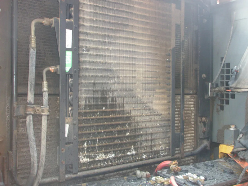 Гусеничный экскаватор Liebherr R924B: фото 6