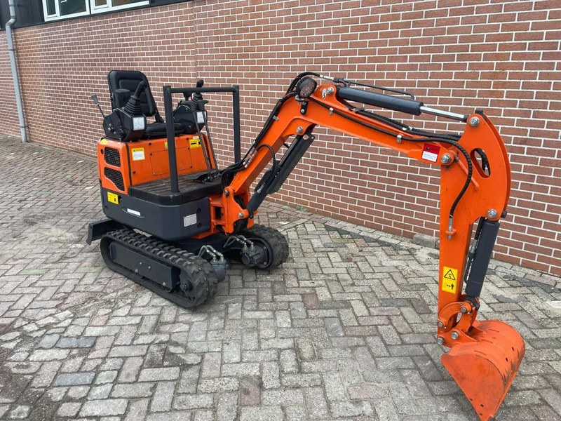 Rhino RTE-11B - Мини-экскаватор: фото 4 Rhino RTE-11B - Мини-экскаватор: фото 4