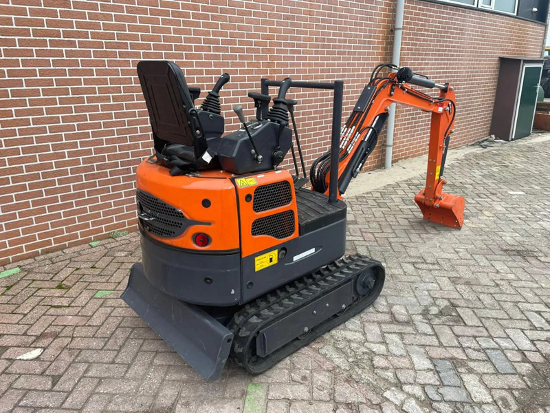 Rhino RTE-11B - Мини-экскаватор: фото 3 Rhino RTE-11B - Мини-экскаватор: фото 3