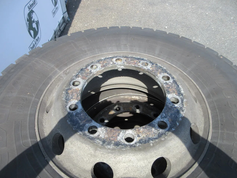 Bridgestone 315/70R22.5 DURAVIS M+S ALCOA WIEL MERCEDES 60% PROFILE - Шина для Грузовиков: фото 4 Bridgestone 315/70R22.5 DURAVIS M+S ALCOA WIEL MERCEDES 60% PROFILE - Шина для Грузовиков: фото 4